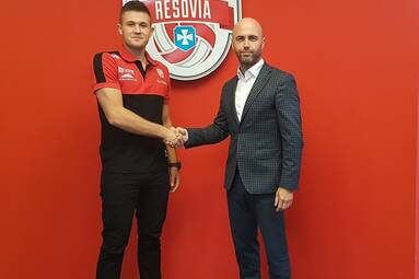 „Podążam za marzeniami, a gra w Asseco Resovii jest ich realizacją.” Mateusz Masłowski przedłużył kontrakt do 2020 roku.