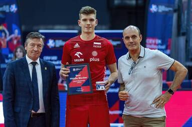 Jakub Majchrzak  z nagrodą dla najlepszego środkowego mistrzostw Europy do 22 lat. Gracze PlusLigi z brązowymi medalami!